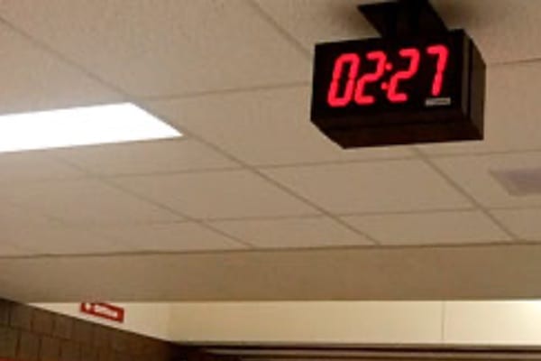 Faribault Middle School SiteSync IQ Wireless Clock System Case Study